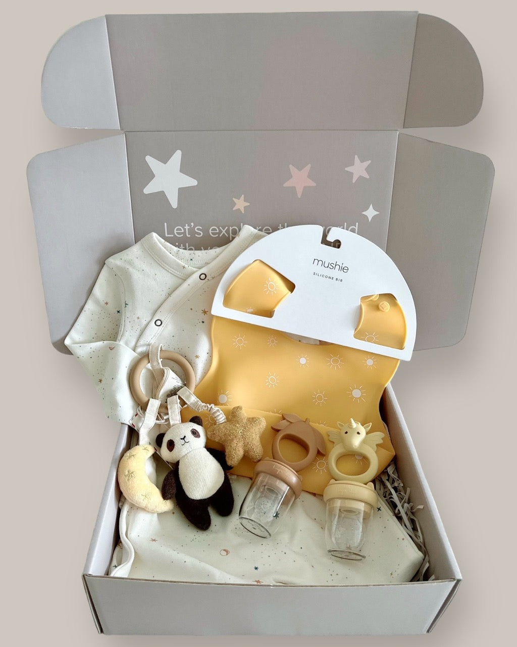 Gift Box Set - Moon and Star  (for baby 6M+)