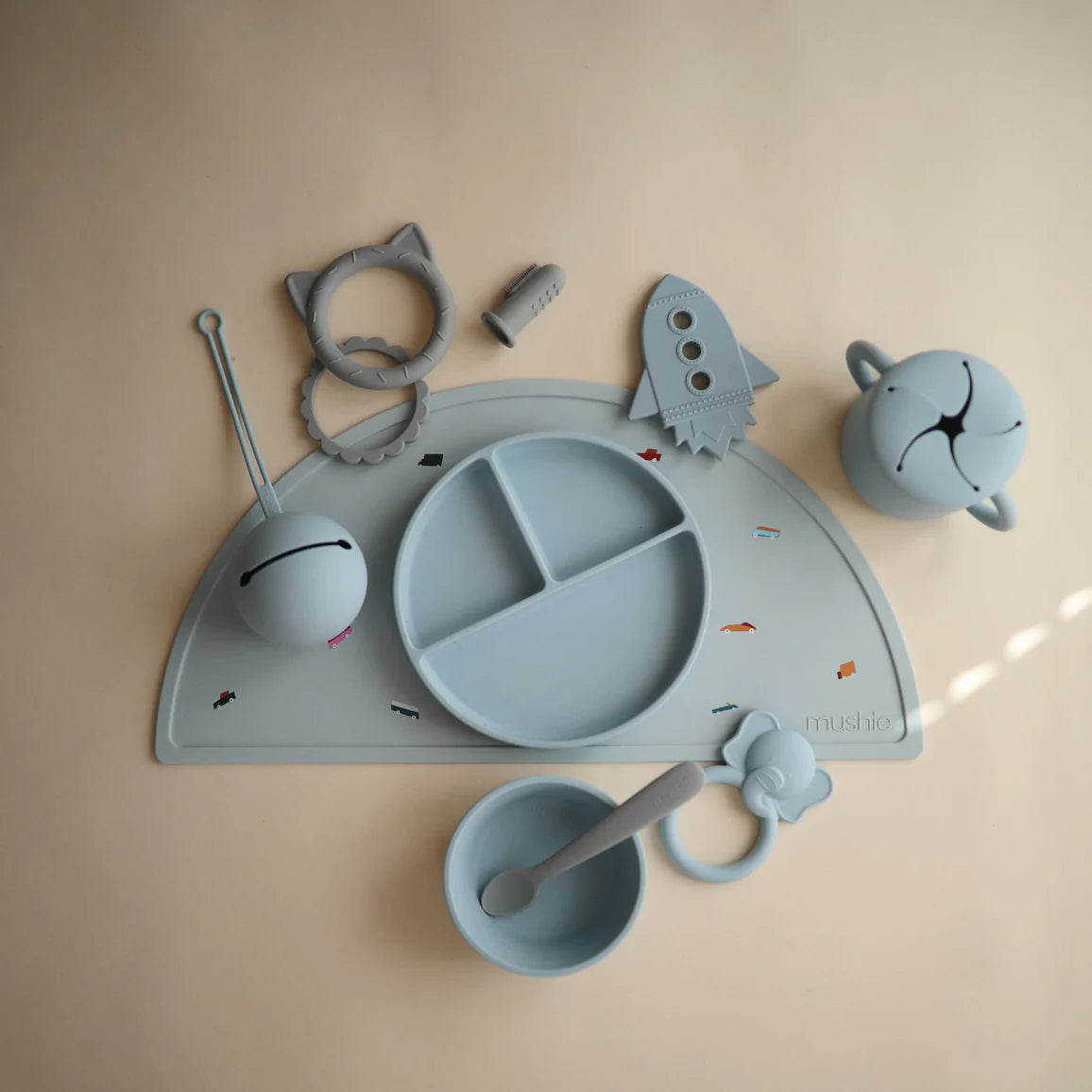 MUSHIE - Silicone Suction Plate - Powder Blue