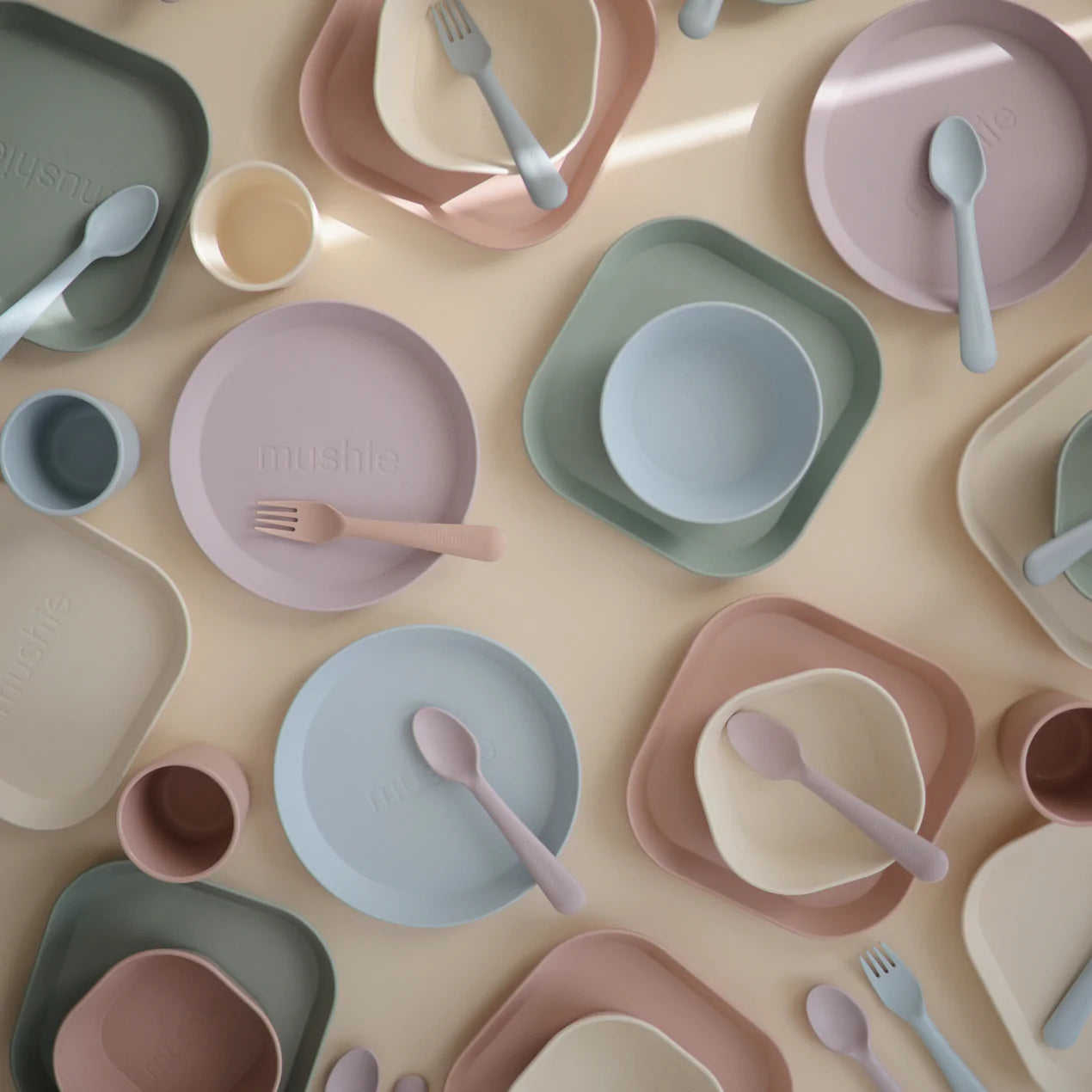 MUSHIE - Square Dinnerware Plates, Set of 2 - Blush
