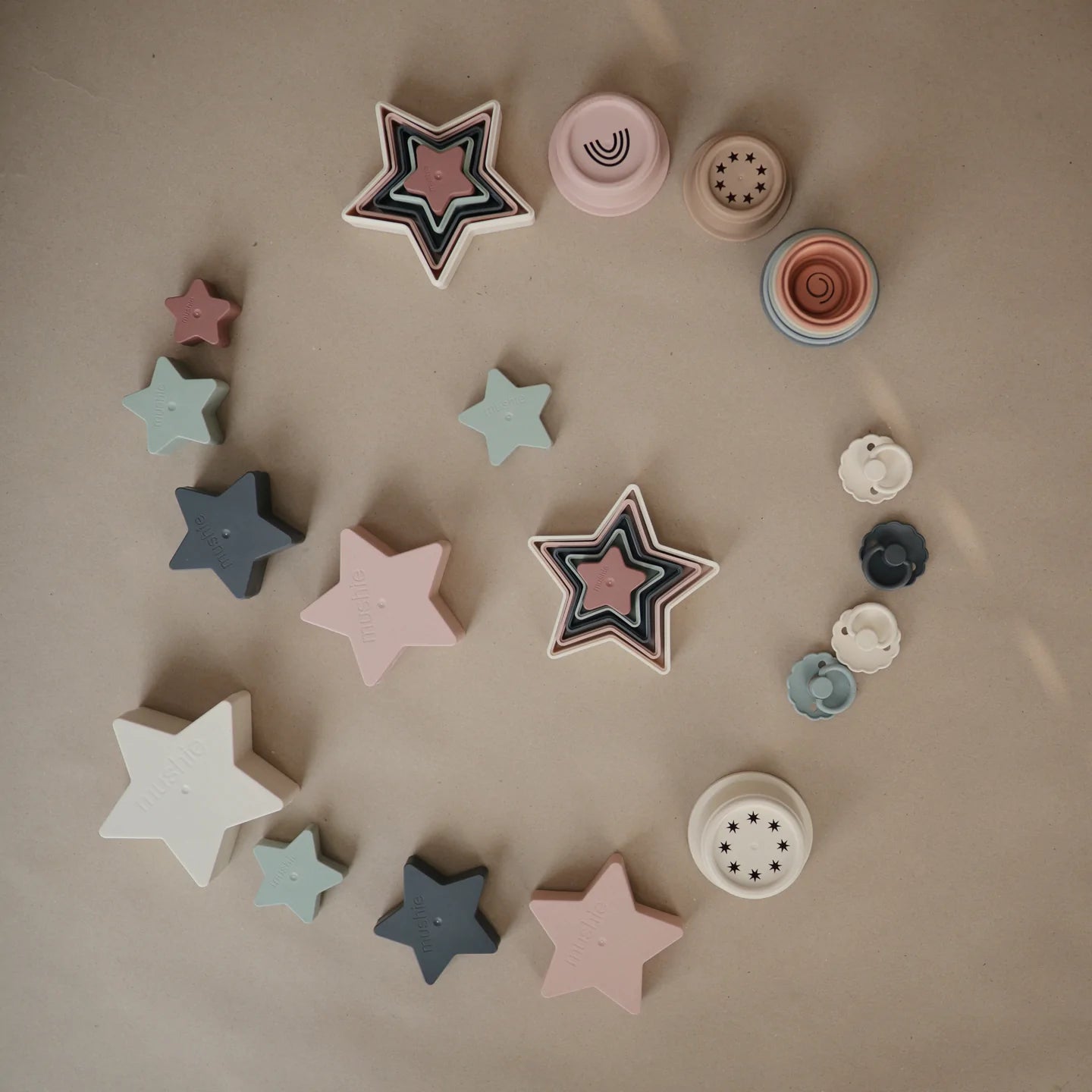 MUSHIE - Nesting Stars Toy | Made in Denmark